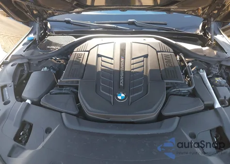 2021 BMW M760I xDrive z USA, uszkodzony, nr VIN WBA7U6C05MCE58977